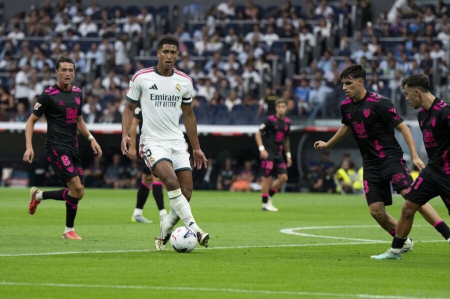 Real Madrid vs Malaga (22:00 - 30/08)